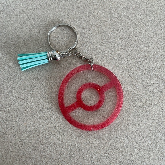 🎉🎉2x HP🎉🎉 Handmade Pokemon Keychains - Picture 9 of 13